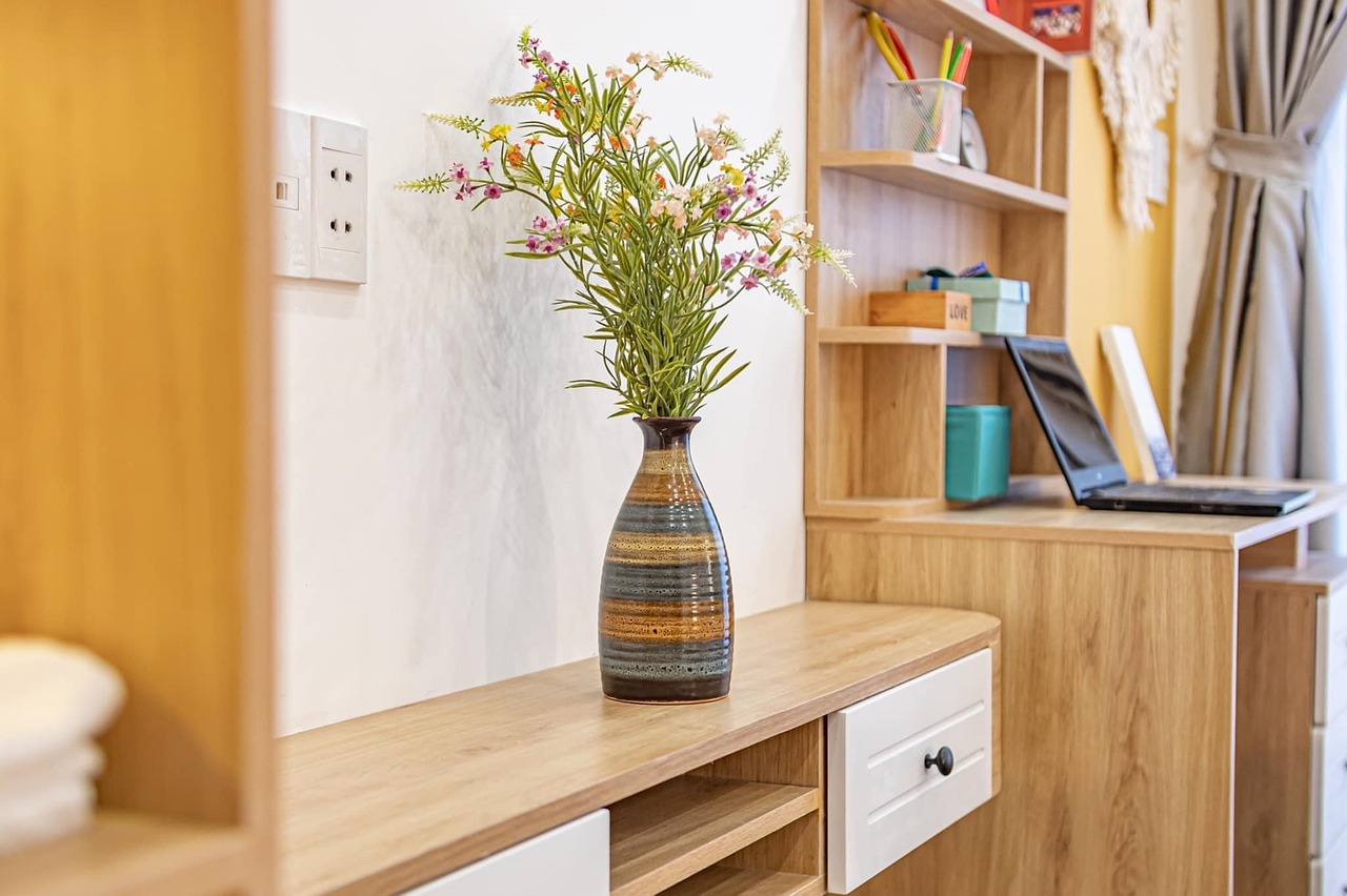 Choosing a vessel for the flowers you actually buy